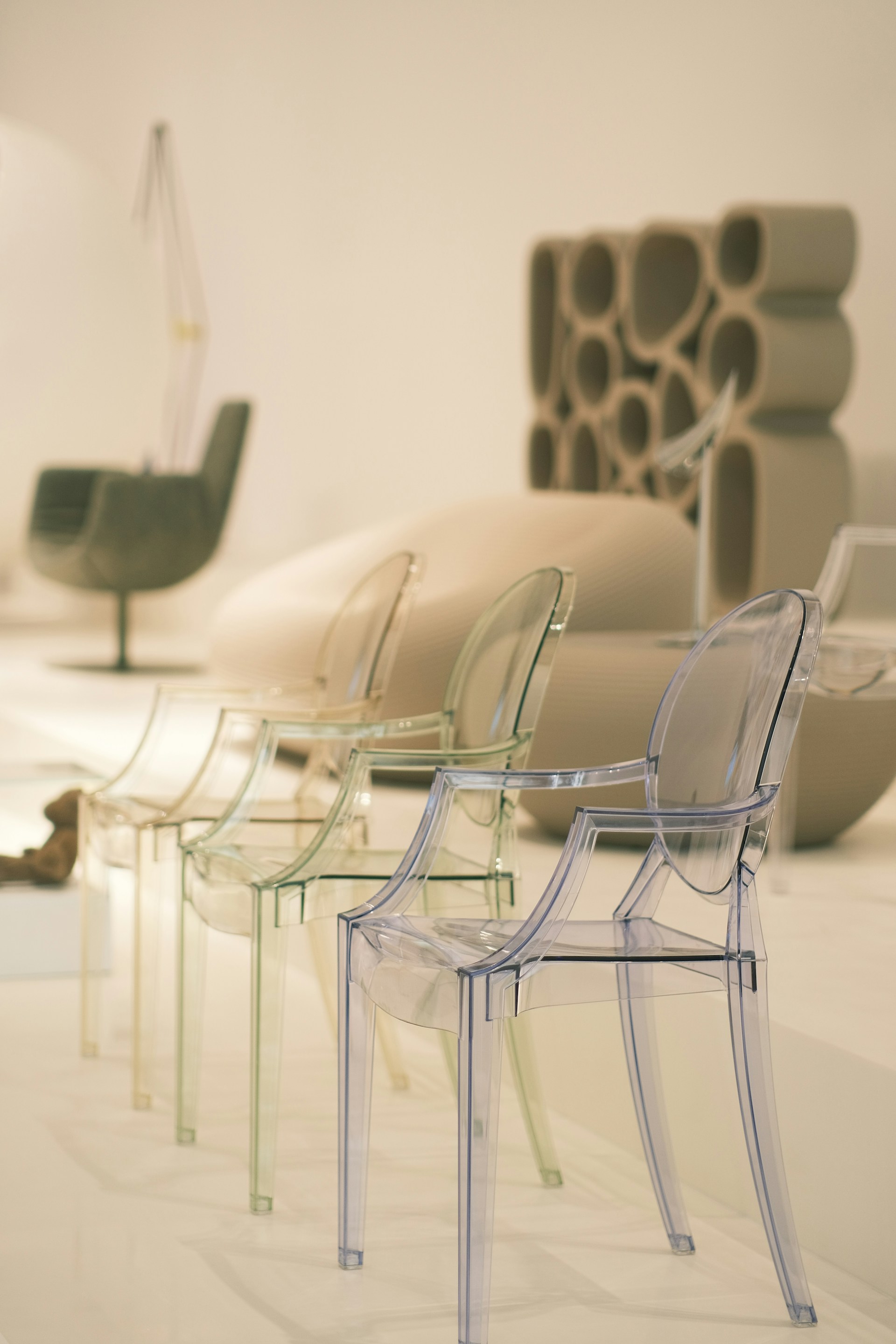 Louis Ghost Chair transparent polycarbonate armchair by Philippe Starck for Kartell