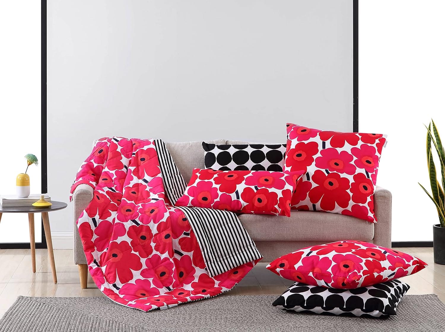 Marimekko Pieni Unikko Throw Pillow Red — cotton pillow with small-scale Unikko repeat