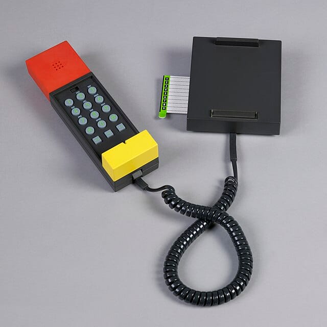Enorme telephone designed by Ettore Sottsass, demonstrating Memphis-era product design vocabulary