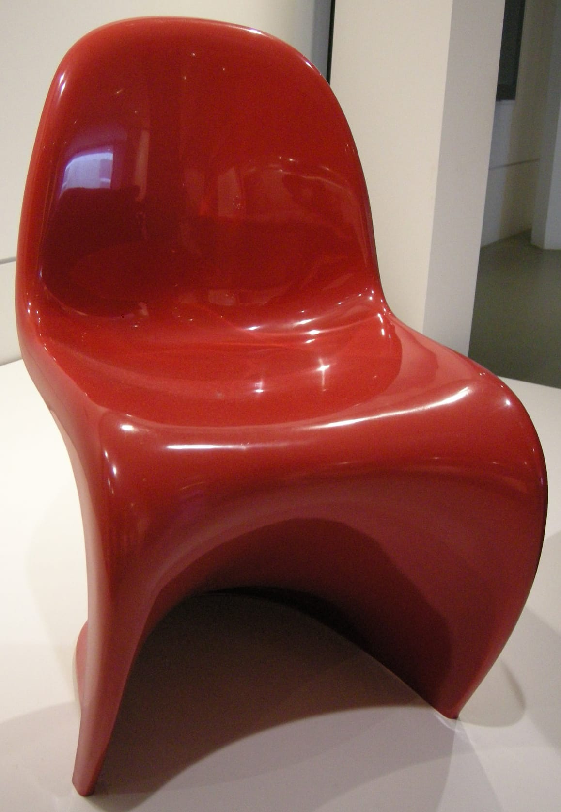 Panton Chair by Verner Panton, 1960, single-piece cantilevered plastic